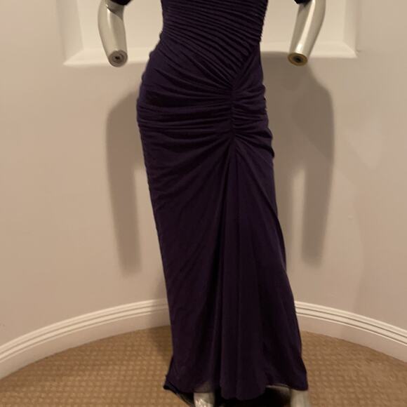 Tadashi Shoji Navy Asymmetrical Ruched Sleeve Gown - Picture 5 of 13